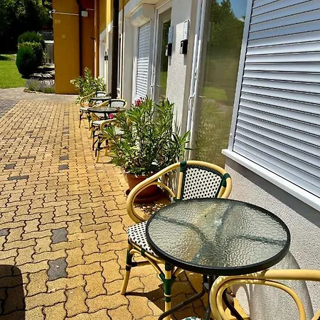 Appartementhaus 5. Jahreszeit Hévíz Exterior foto