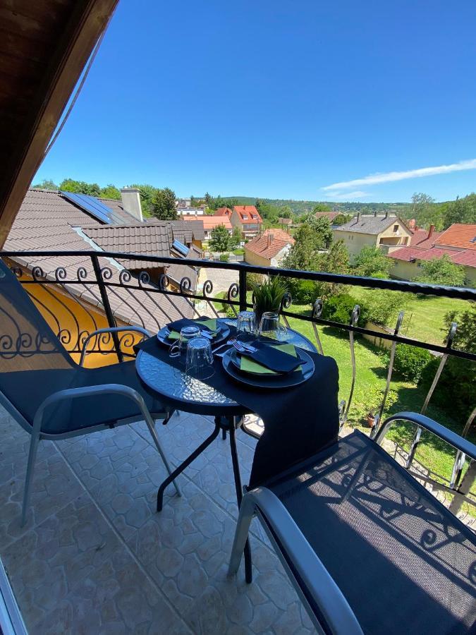 Appartementhaus 5. Jahreszeit Apartment Hévíz