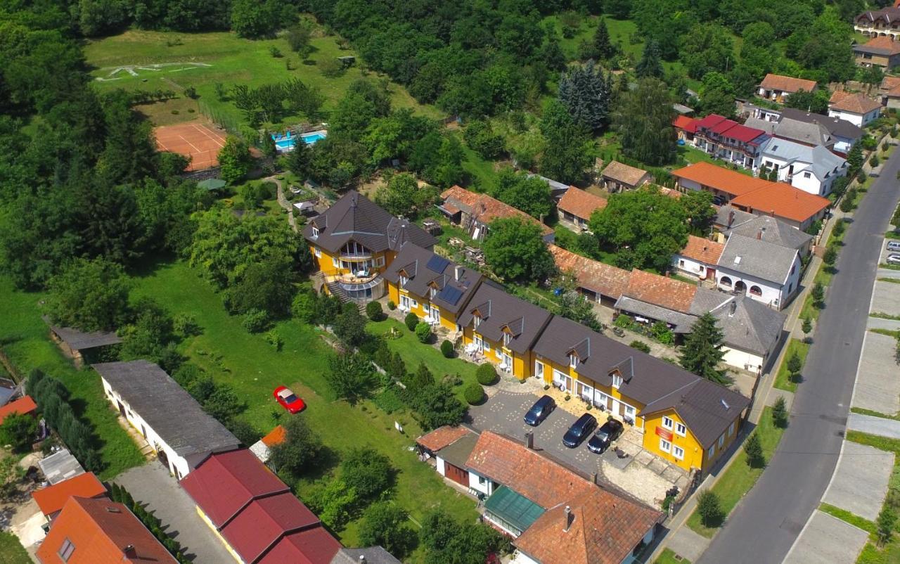 Appartementhaus 5. Jahreszeit Apartment Hévíz